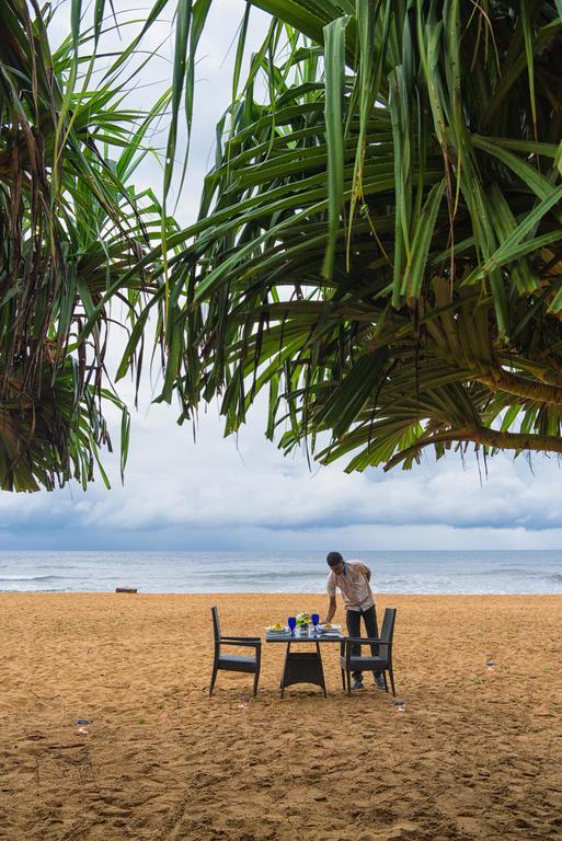 Jie Jie Beach Hotel Wadduwa Exterior photo